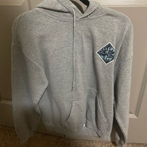 Salty Crew hoodie